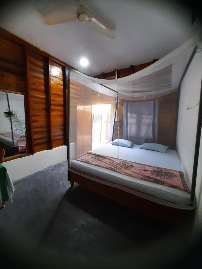 Eagle Resort Arugambay Arugam Bay Buitenkant foto